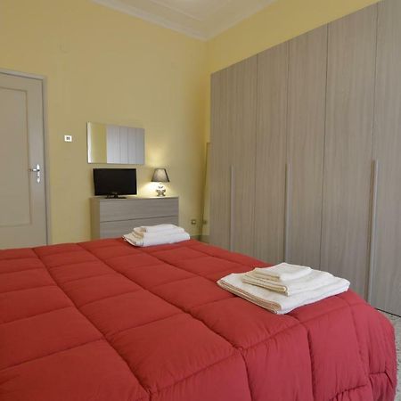 Efesto Bed&Breakfast Aeroporto di Catania Fontana Rossa Esterno foto